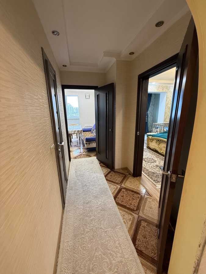 Продажа 3-комнатной квартиры 81 м², Ревуцкого ул., 19/1