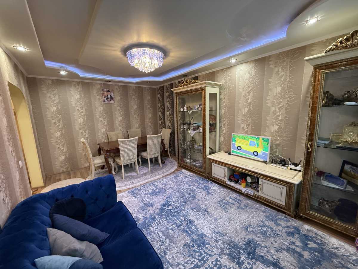 Продажа 3-комнатной квартиры 81 м², Ревуцкого ул., 19/1
