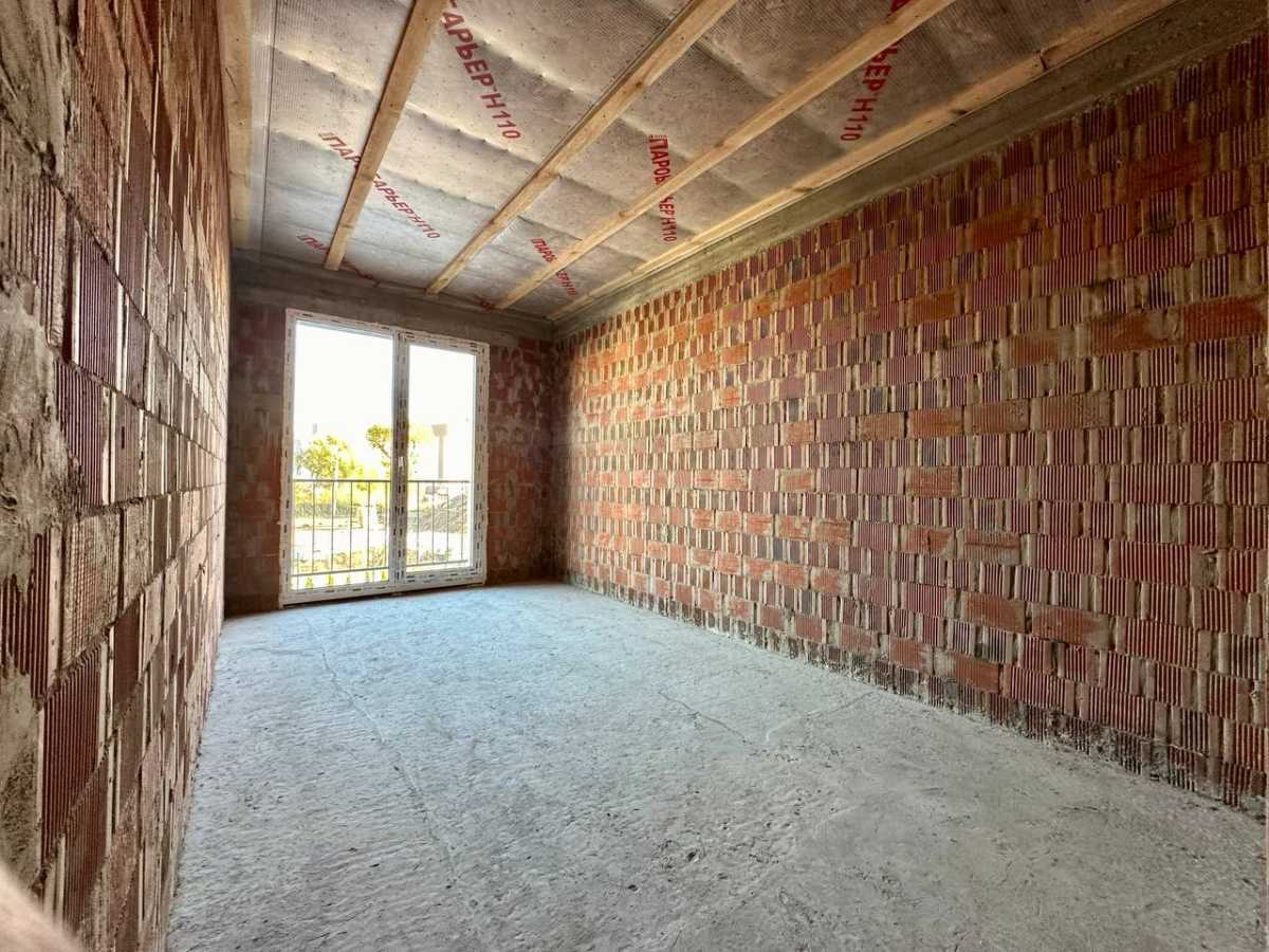 Продажа 3-комнатной квартиры 71 м², Святопетровского ул., 34