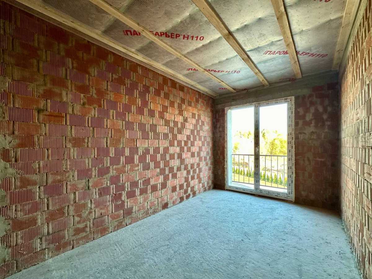 Продажа 3-комнатной квартиры 71 м², Святопетровского ул., 34