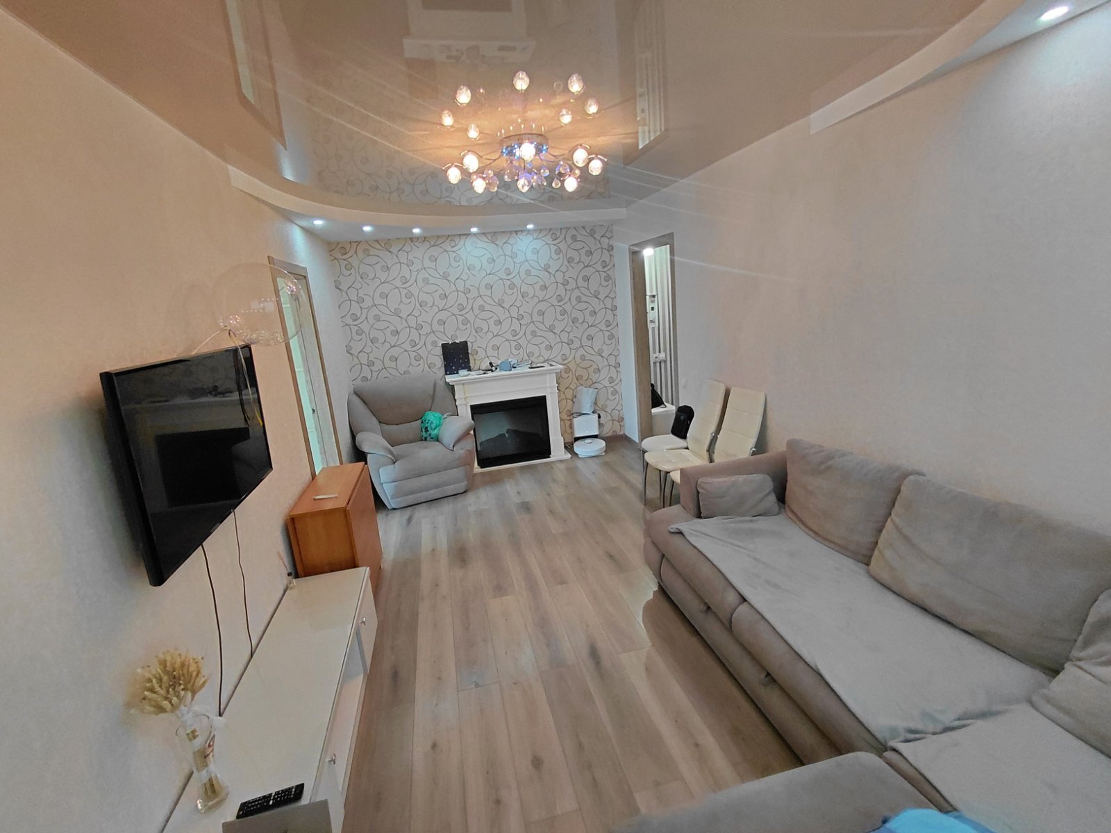 Продажа 2-комнатной квартиры 44 м², 23-го Августа ул., 11