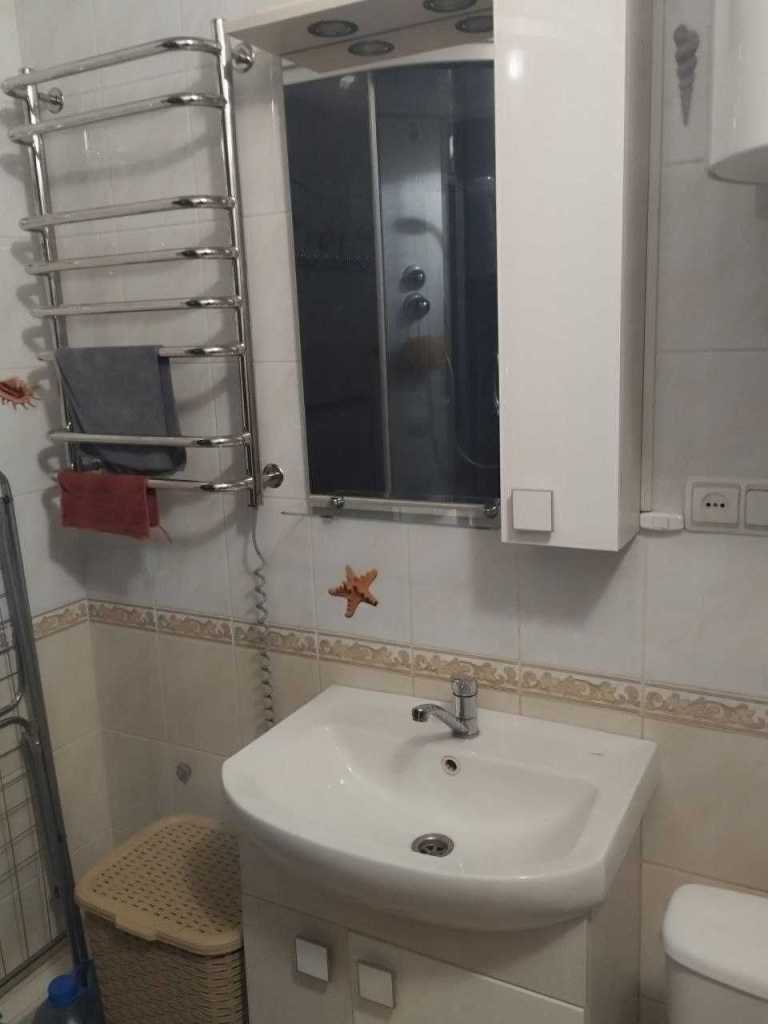 Продажа 2-комнатной квартиры 44 м², Залютінська, 2