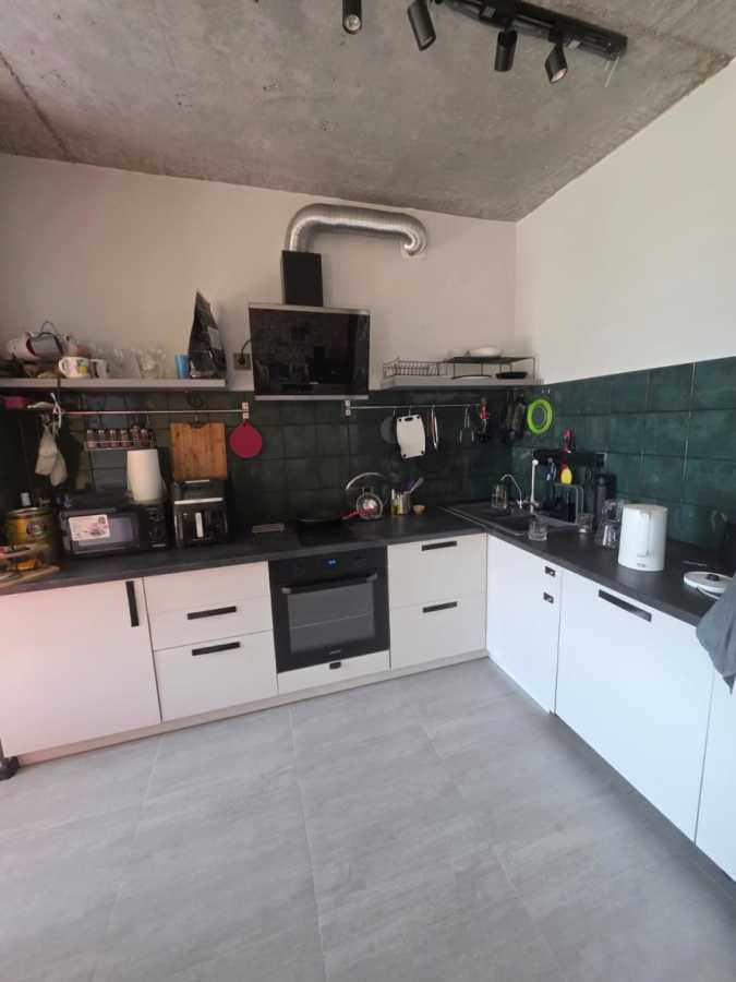 Продаж 3-кімнатної квартири 70 м², Героїв Небесної Сотні просп., 32/2