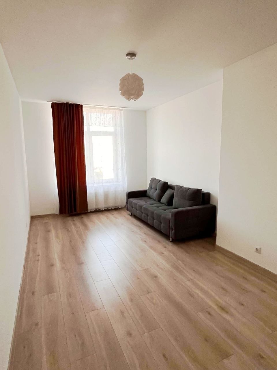 Аренда 3-комнатной квартиры 117 м², Днепровская наб., 26К