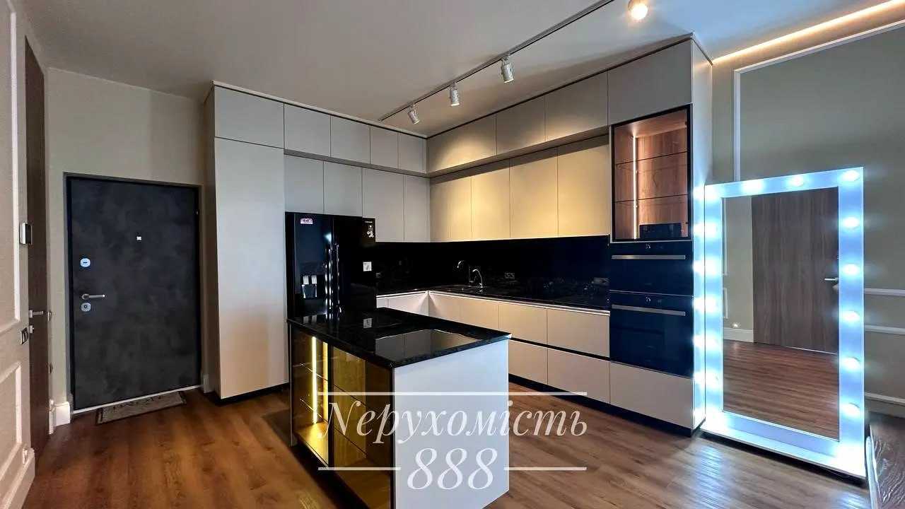 Продажа 2-комнатной квартиры 75 м², Олеговская ул., 1
