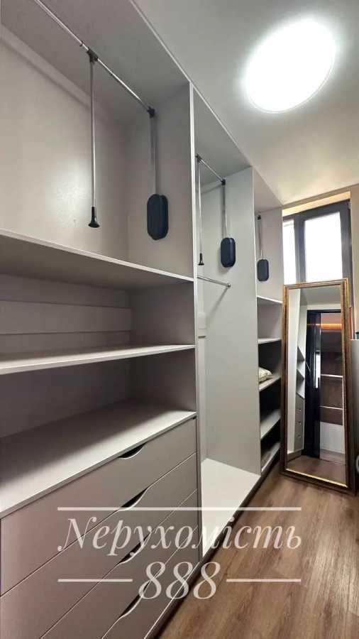 Продажа 2-комнатной квартиры 75 м², Олеговская ул., 1