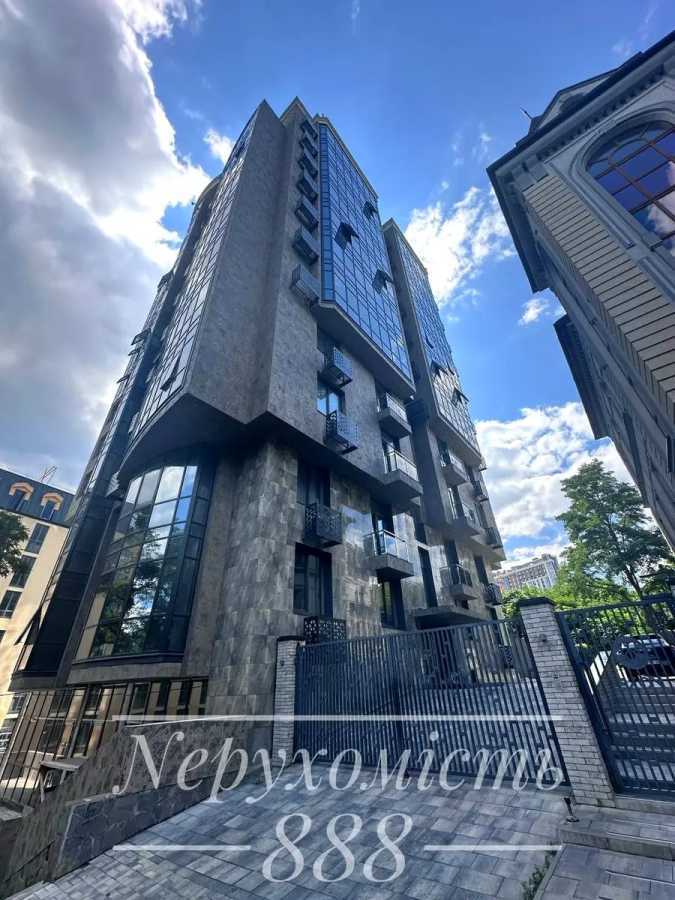 Продажа 2-комнатной квартиры 75 м², Олеговская ул., 1