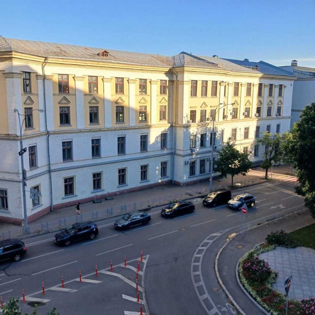 Аренда 2-комнатной квартиры 41 м², Ивана Мазепы ул., 18/29