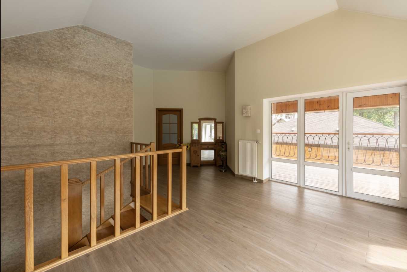 Продажа дома 300 м², Киево-Мироцкая ул., 34а