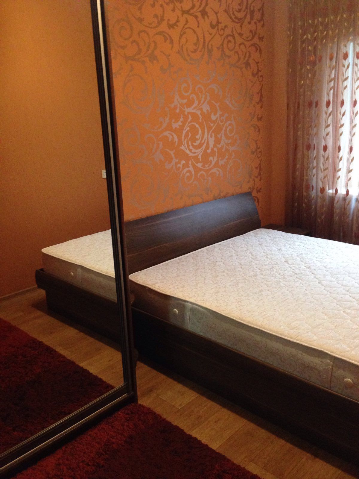 Аренда 3-комнатной квартиры 70 м², Институтский пер.