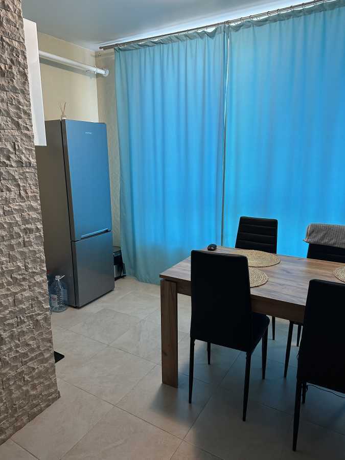Оренда 1-кімнатної квартири 46 м², Свободи вул., 1с