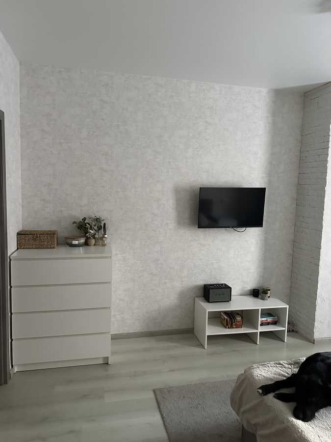 Оренда 1-кімнатної квартири 46 м², Свободи вул., 1с