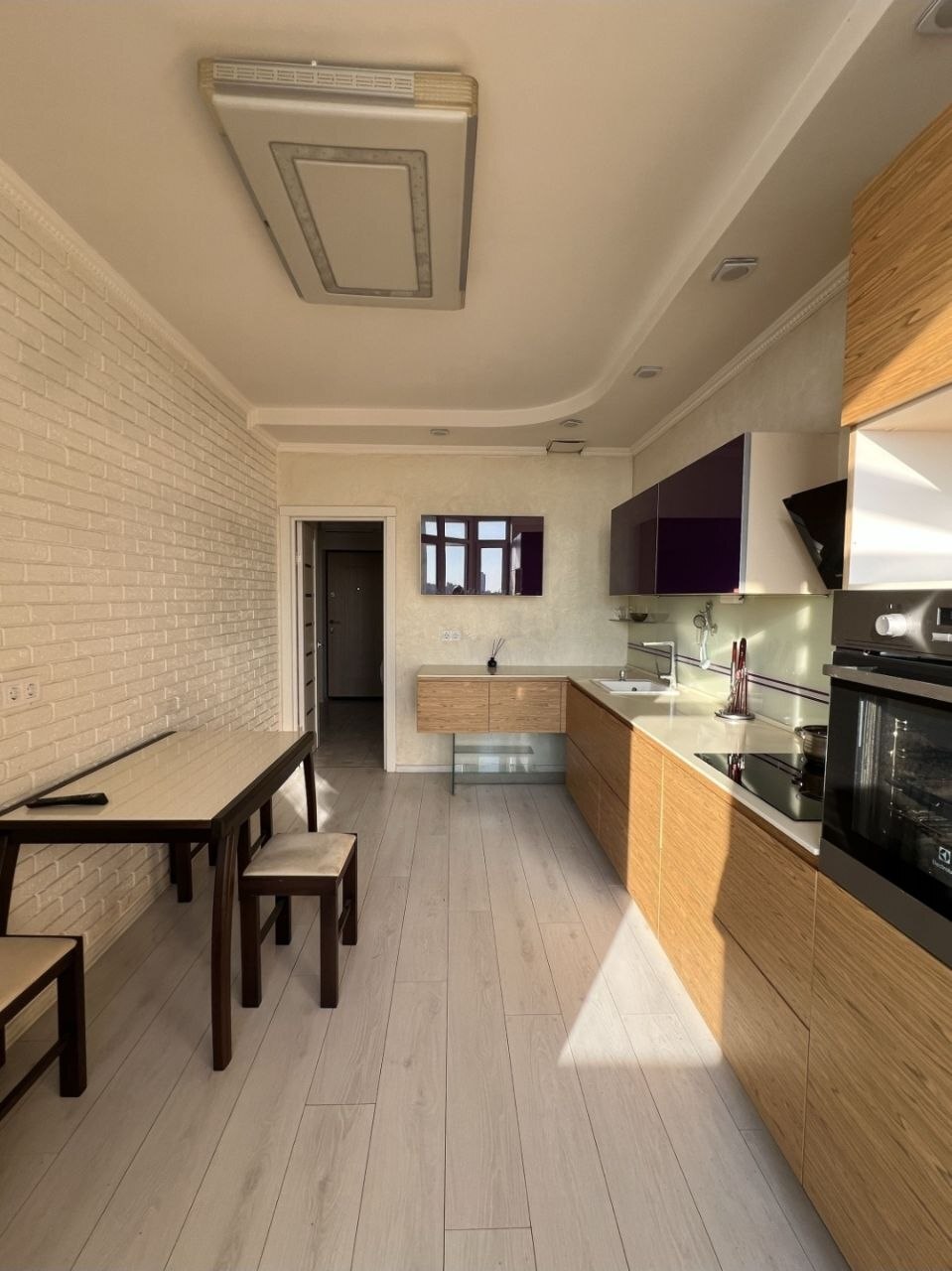 Продаж 1-кімнатної квартири 45 м², Жаботинского вул., 56А
