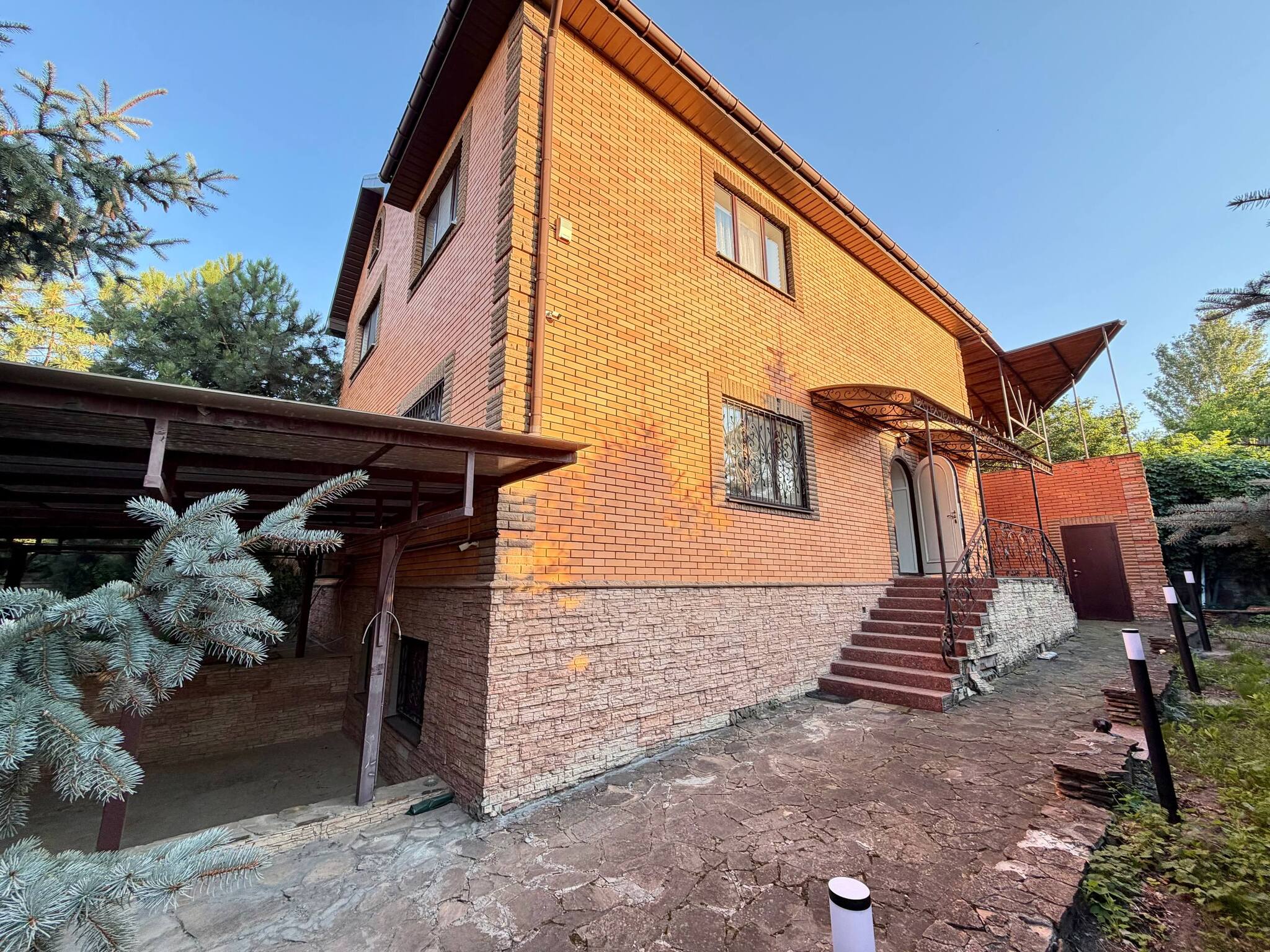 Оренда будинку 270 м², Реактивний пров.