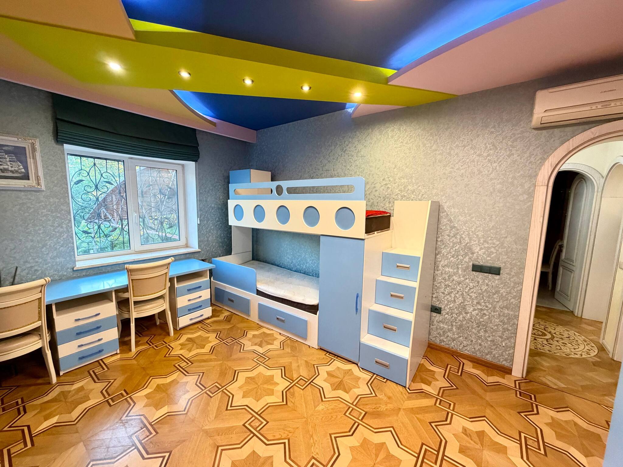 Оренда будинку 270 м², Реактивний пров.