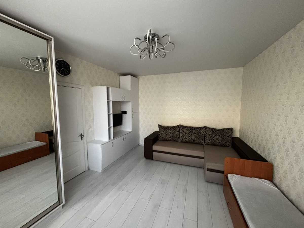 Аренда 1-комнатной квартиры 37 м², Радужная ул., 50