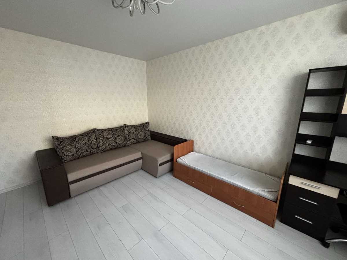 Аренда 1-комнатной квартиры 37 м², Радужная ул., 50