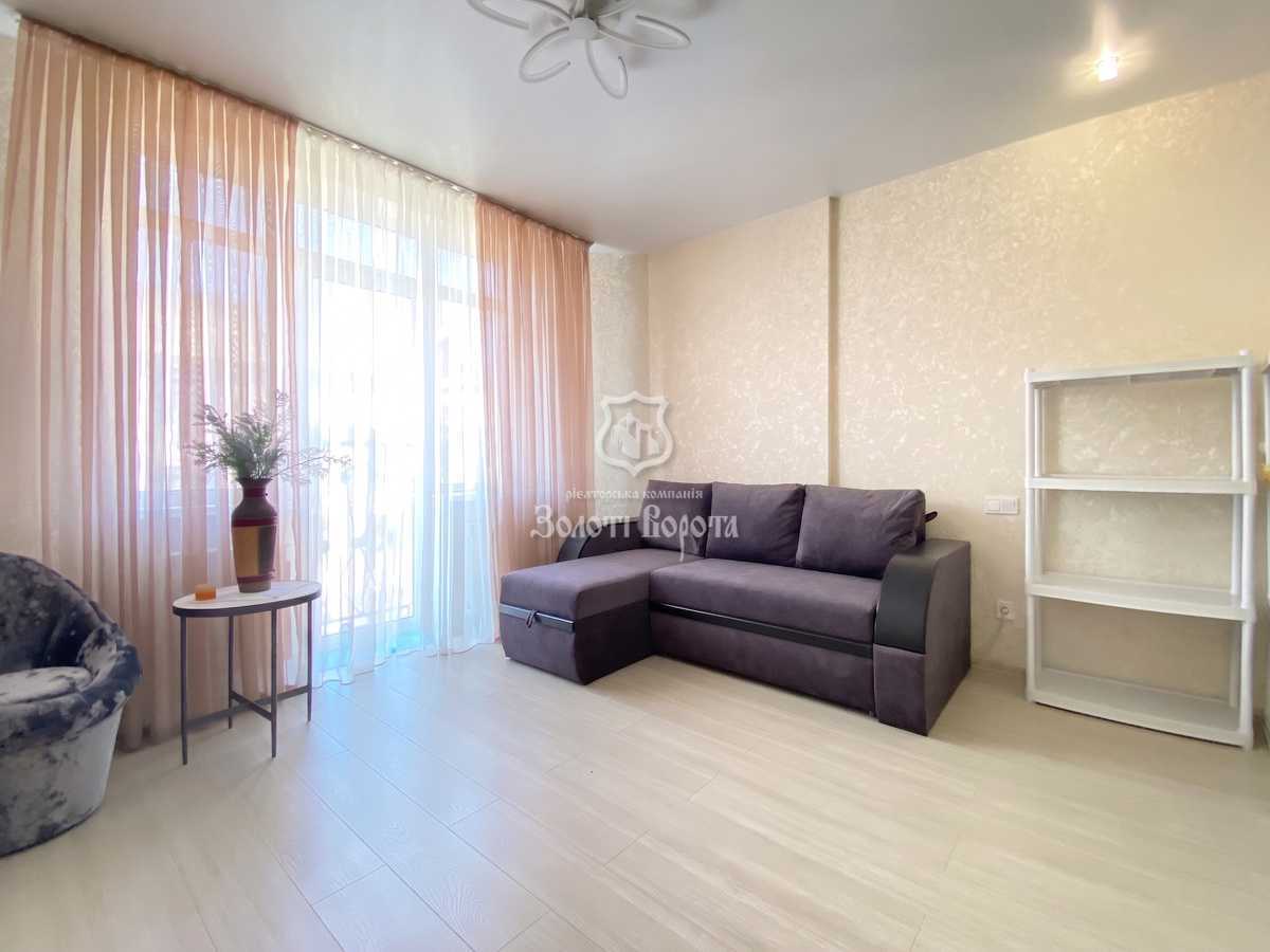 Продаж 2-кімнатної квартири 64.7 м², Західна вул., 10