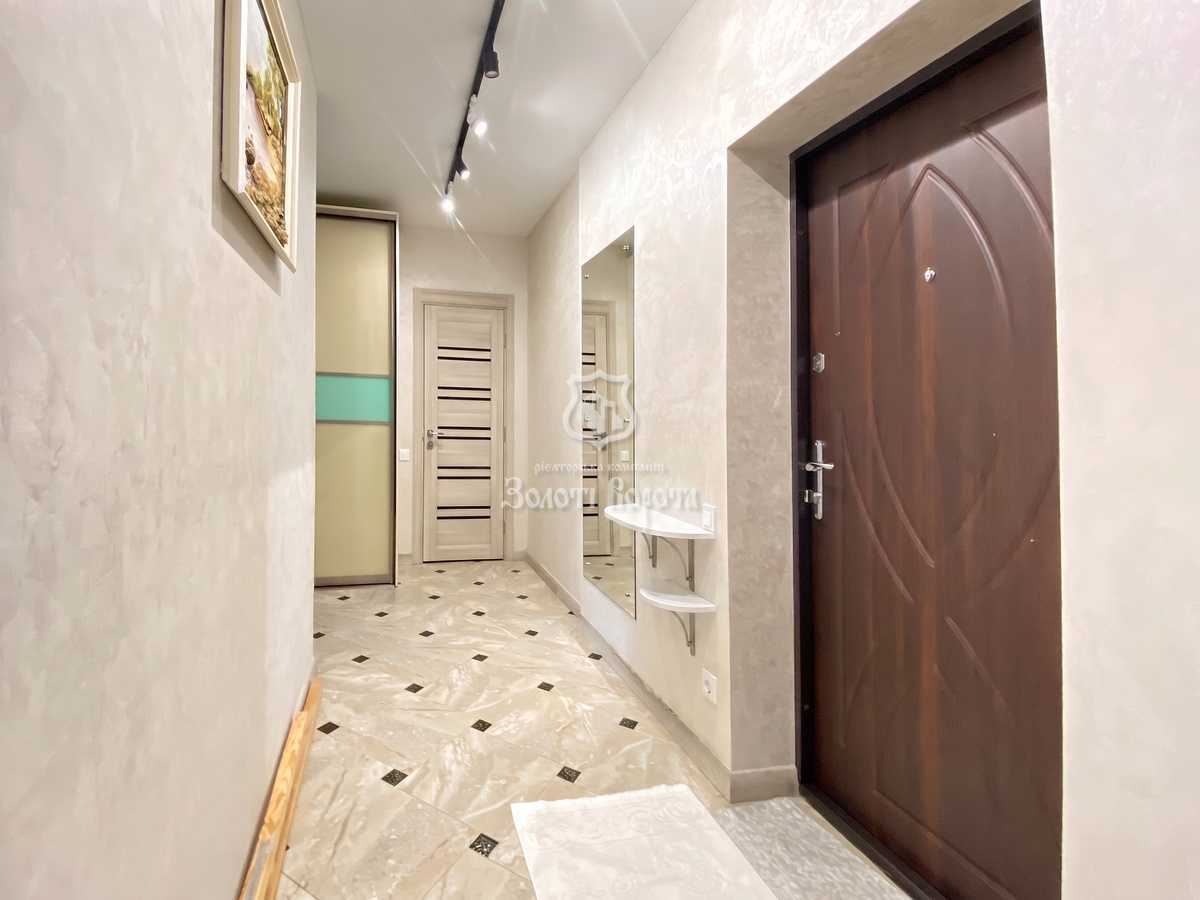 Продаж 2-кімнатної квартири 64.7 м², Західна вул., 10