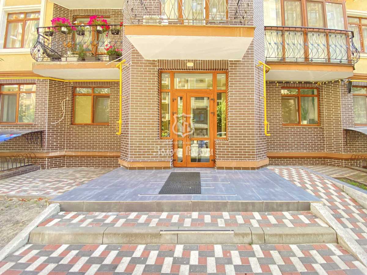 Продаж 2-кімнатної квартири 64.7 м², Західна вул., 10