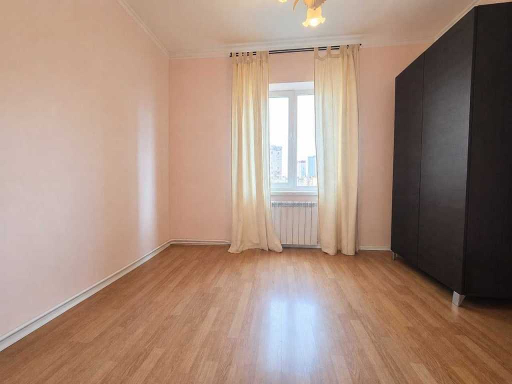 Продаж 3-кімнатної квартири 74.6 м², Петра Григоренка просп., 36