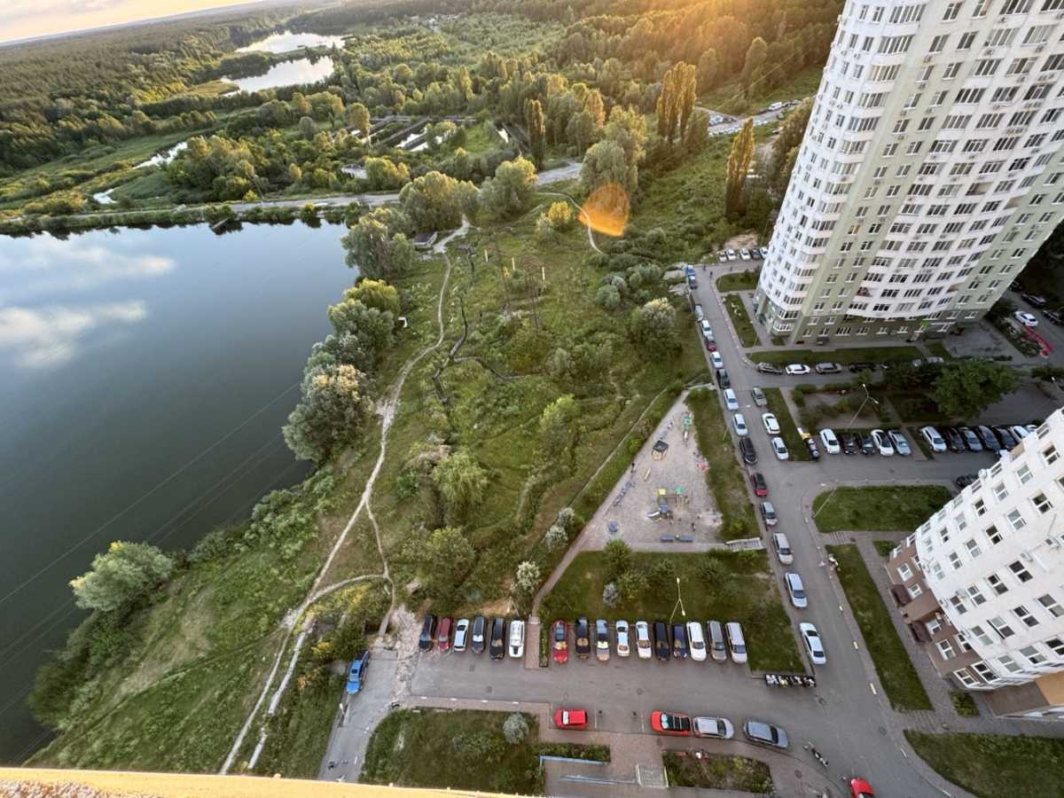 Продажа 1-комнатной квартиры 60 м², Владимира Наумовича ул., 6