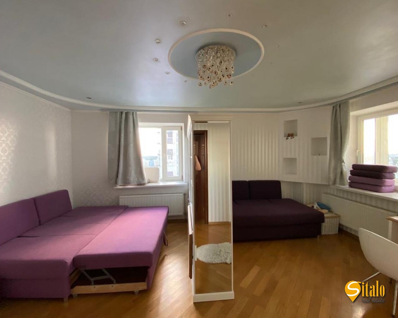 Продажа 3-комнатной квартиры 141.7 м², Победы просп., 107