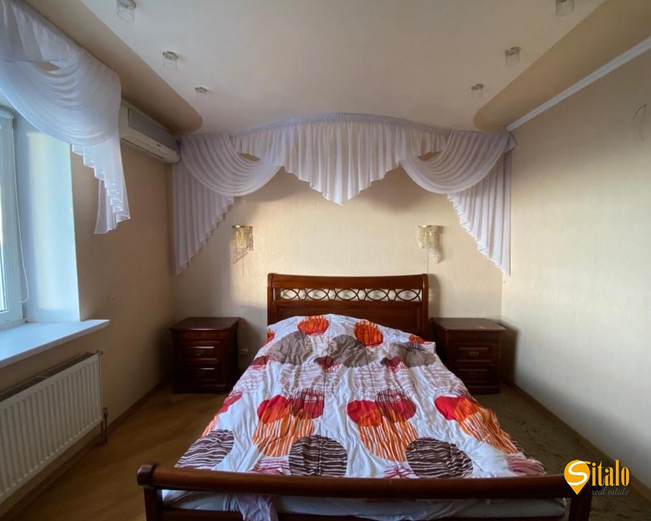 Продажа 3-комнатной квартиры 141.7 м², Победы просп., 107