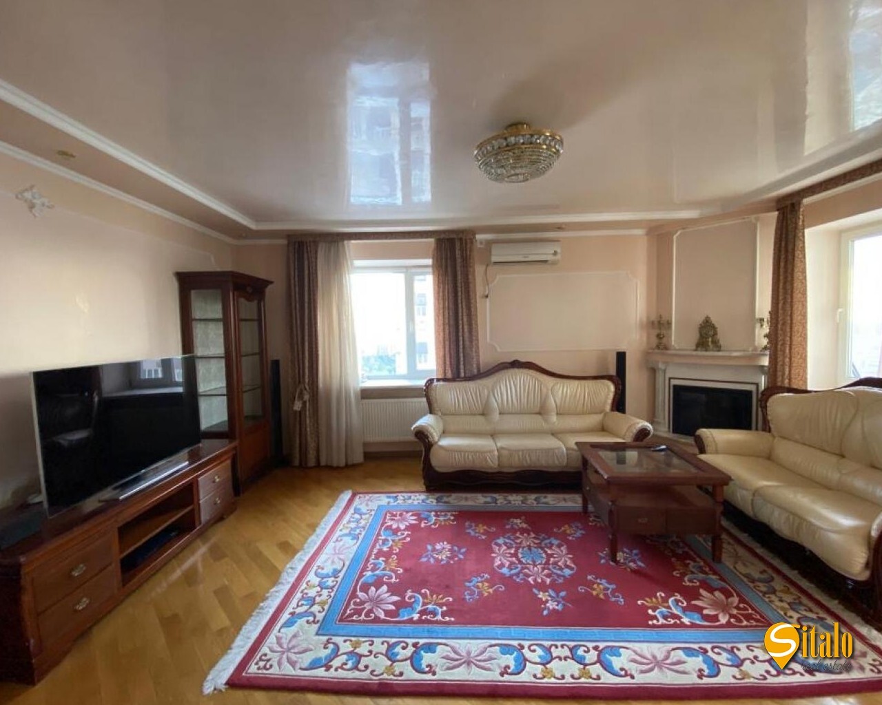 Продажа 3-комнатной квартиры 141.7 м², Победы просп., 107