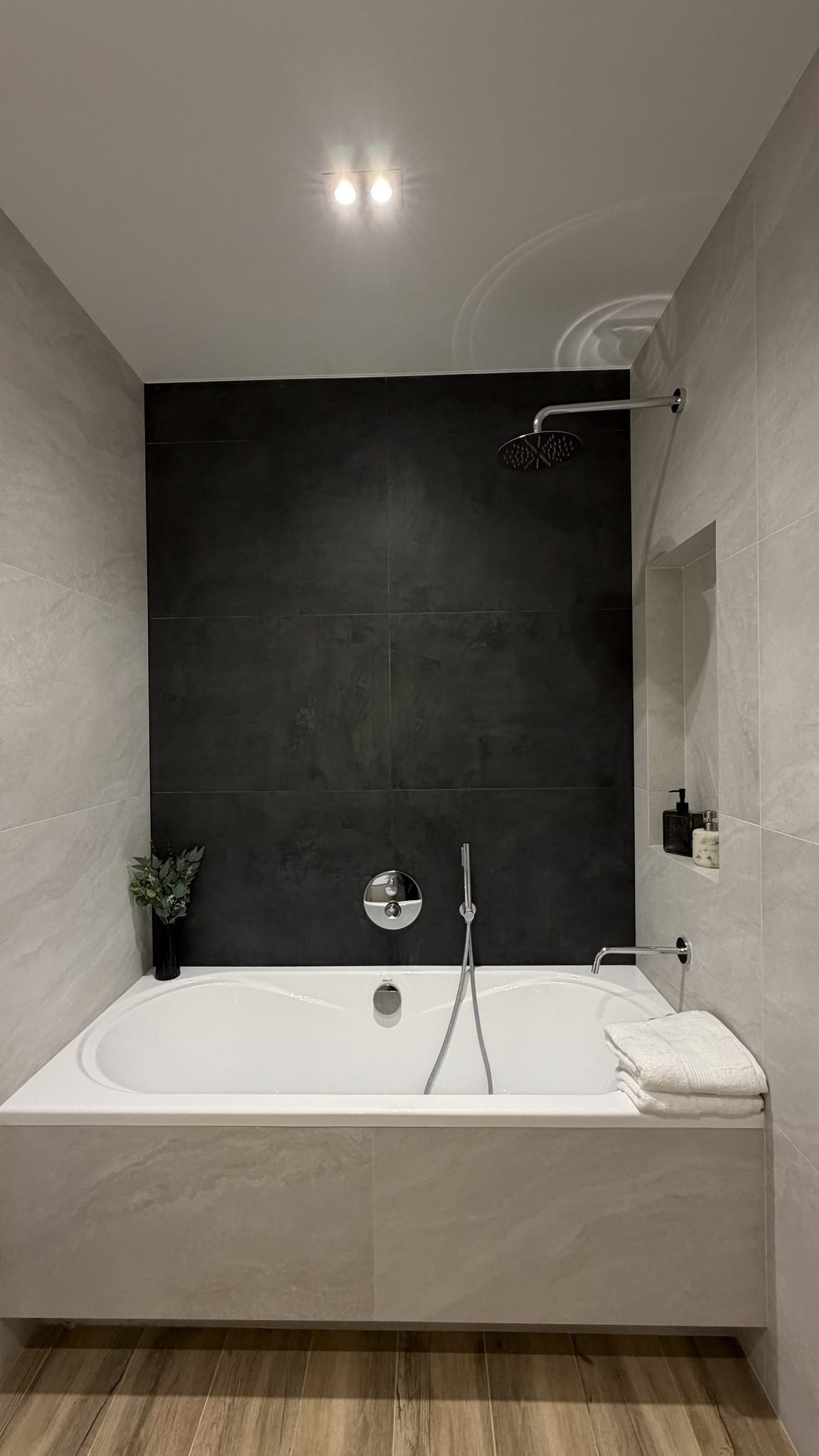 Продажа 2-комнатной квартиры 76 м², Воздухофлотский просп., 56А