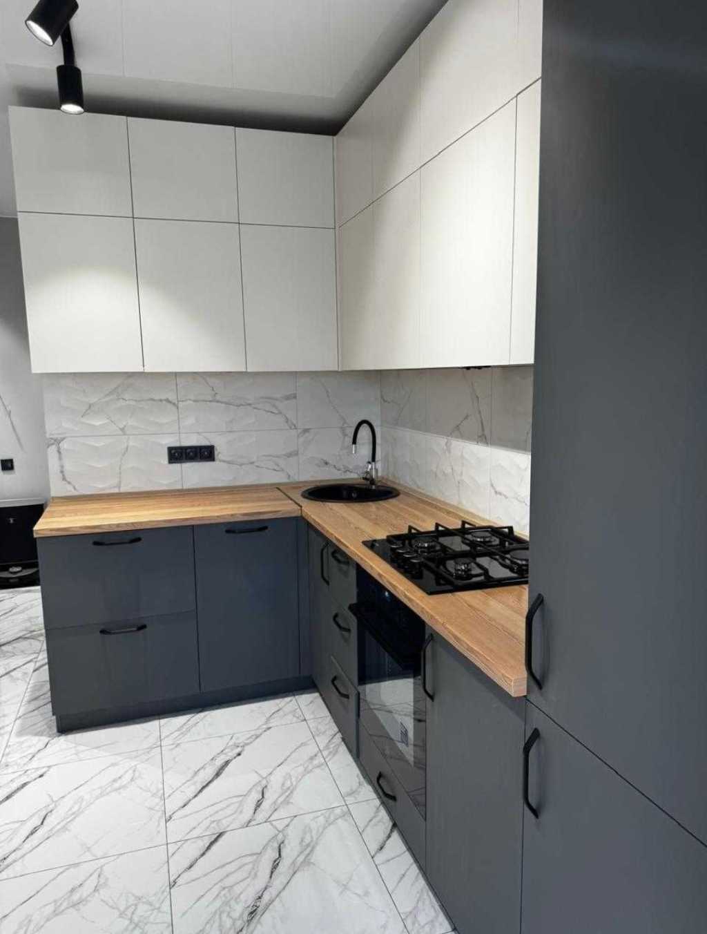 Продаж 1-кімнатної квартири 41 м², Мартинова просп.