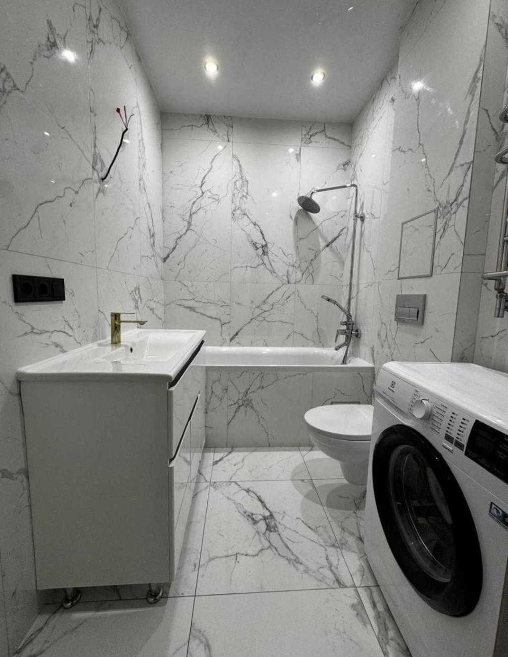 Продаж 1-кімнатної квартири 41 м², Мартинова просп.