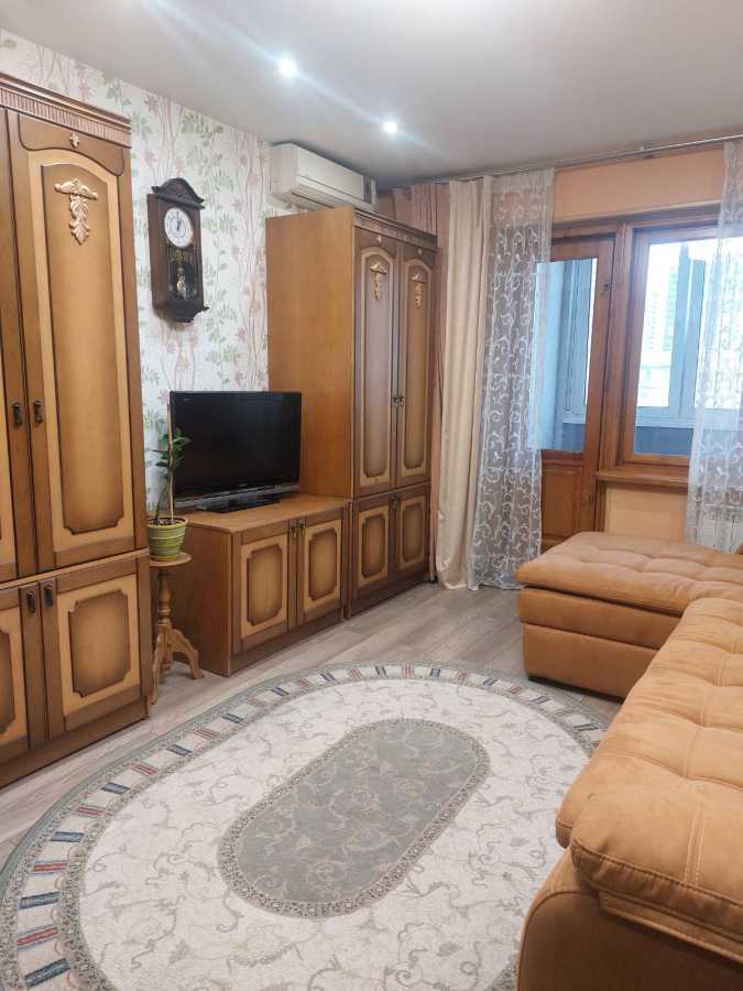Оренда 1-кімнатної квартири 41 м², Харківське шосе, 180/21