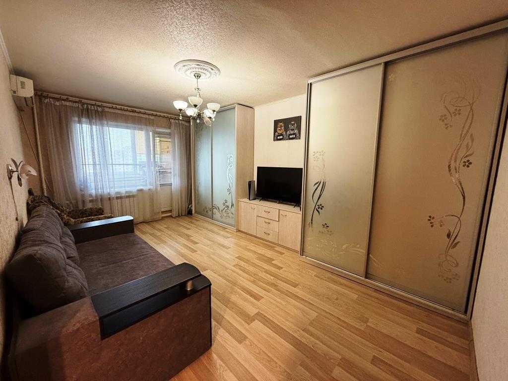 Продажа 2-комнатной квартиры 51.7 м², Героев Днепра ул., 19