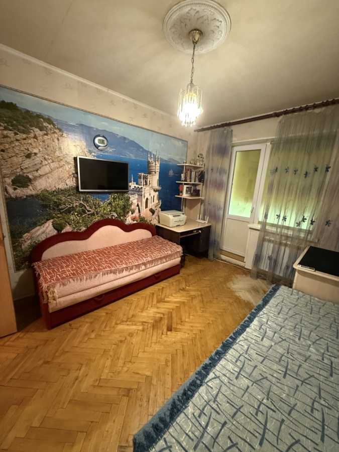 Продажа 2-комнатной квартиры 51.7 м², Героев Днепра ул., 19