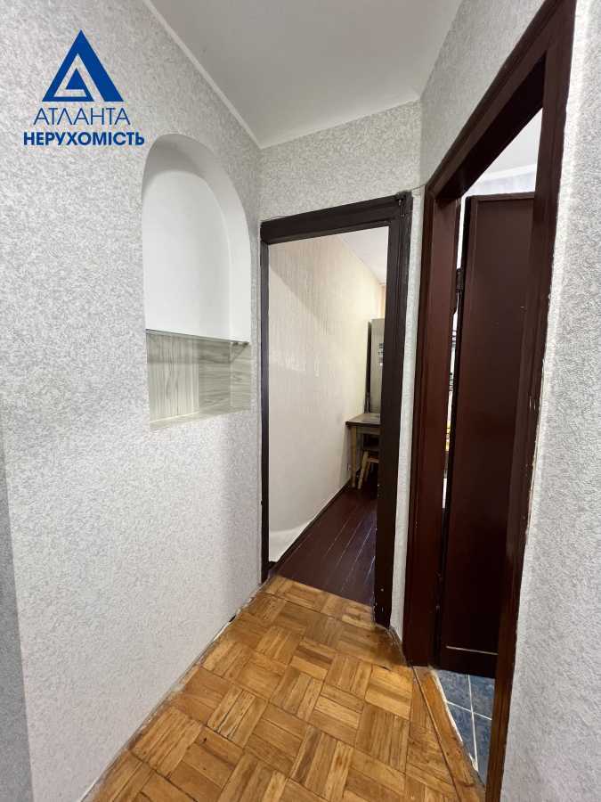 Продажа 3-комнатной квартиры 55 м², Президента Грушевского просп., 8