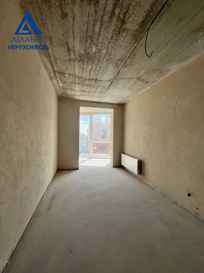 Продажа 2-комнатной квартиры 65 м², Яровица ул.