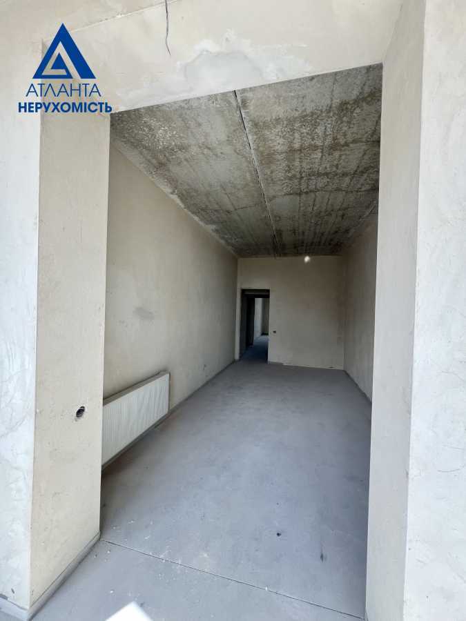 Продажа 2-комнатной квартиры 65 м², Яровица ул.