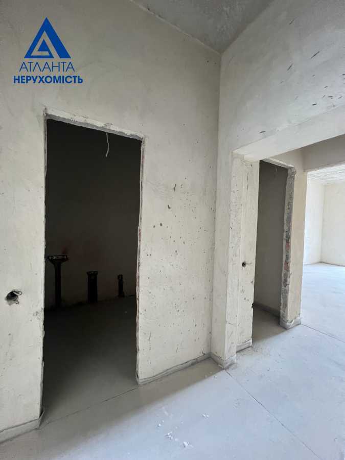 Продажа 2-комнатной квартиры 65 м², Яровица ул.
