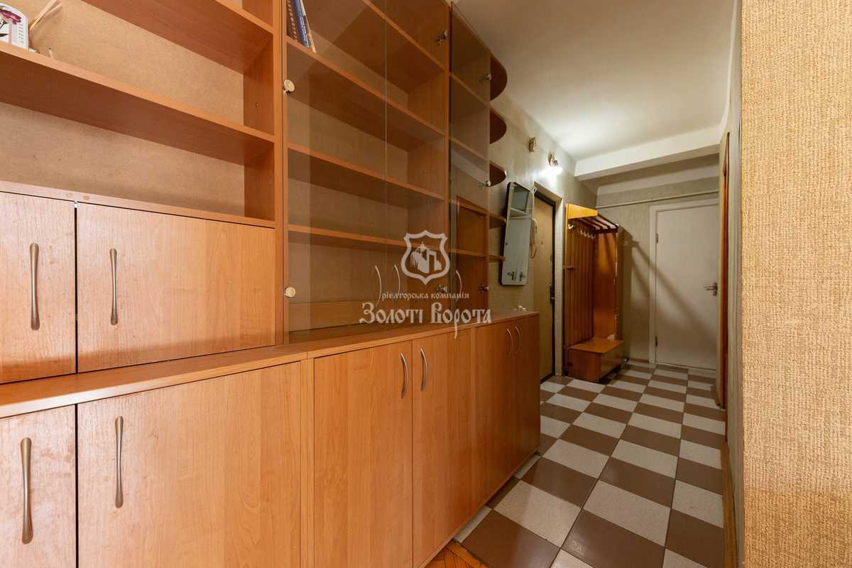 Продажа 3-комнатной квартиры 58 м², Евгения Сверстюка ул., 8А