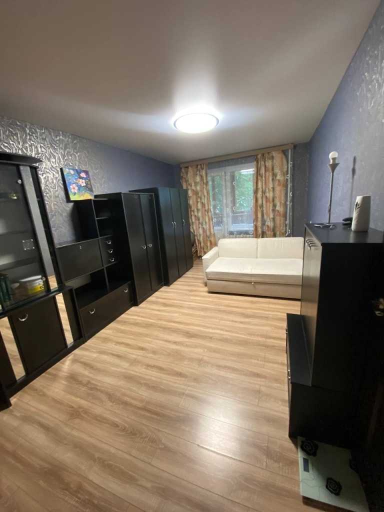 Аренда 1-комнатной квартиры 32 м², Якуба Коласа ул.