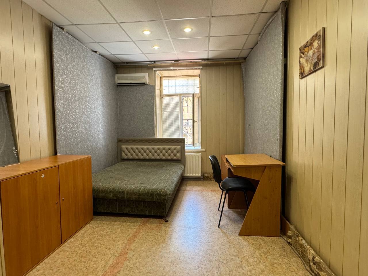 Продажа 4-комнатной квартиры 90 м², Юрия Савченко ул.