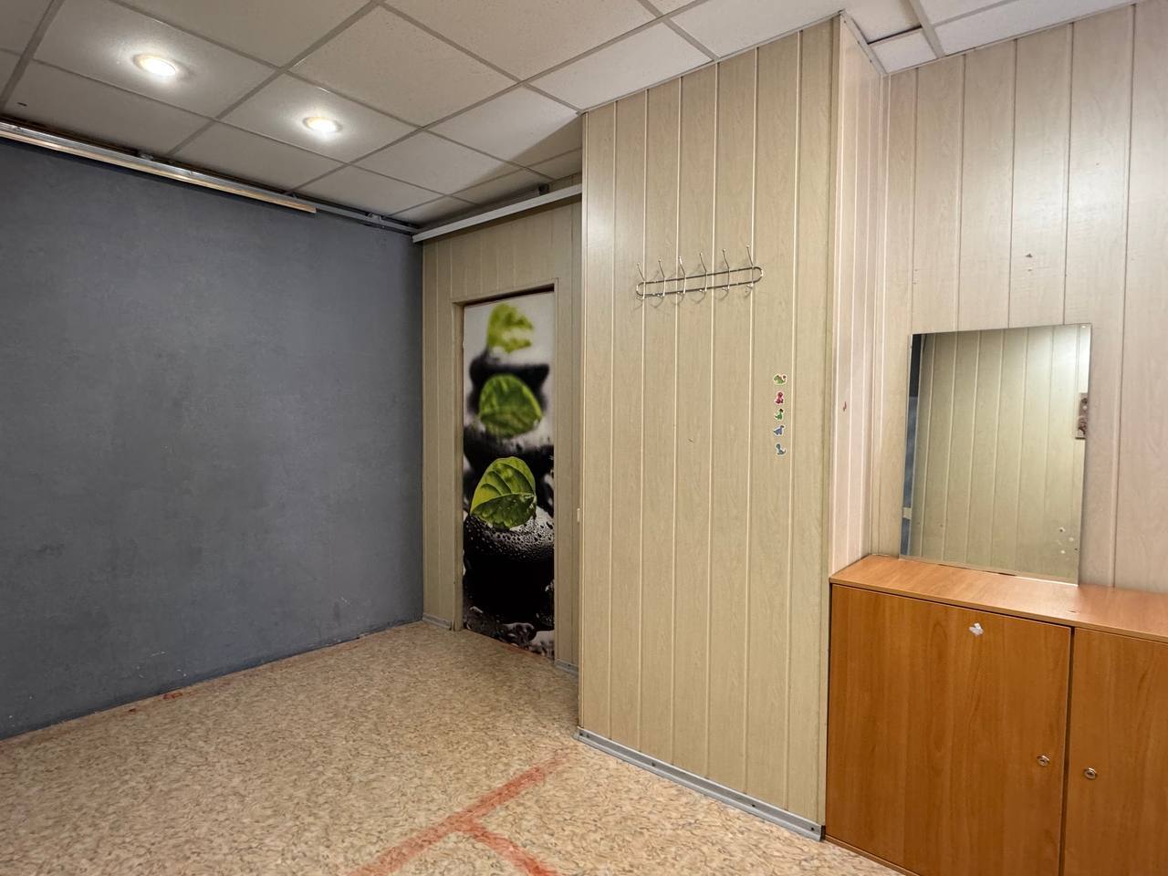 Продажа 4-комнатной квартиры 90 м², Юрия Савченко ул.