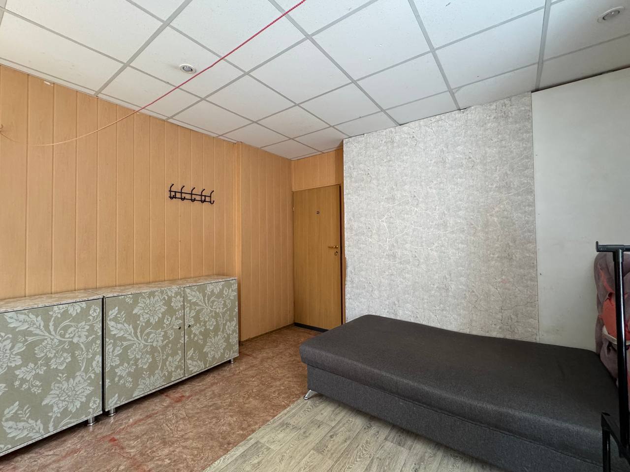 Продажа 4-комнатной квартиры 90 м², Юрия Савченко ул.