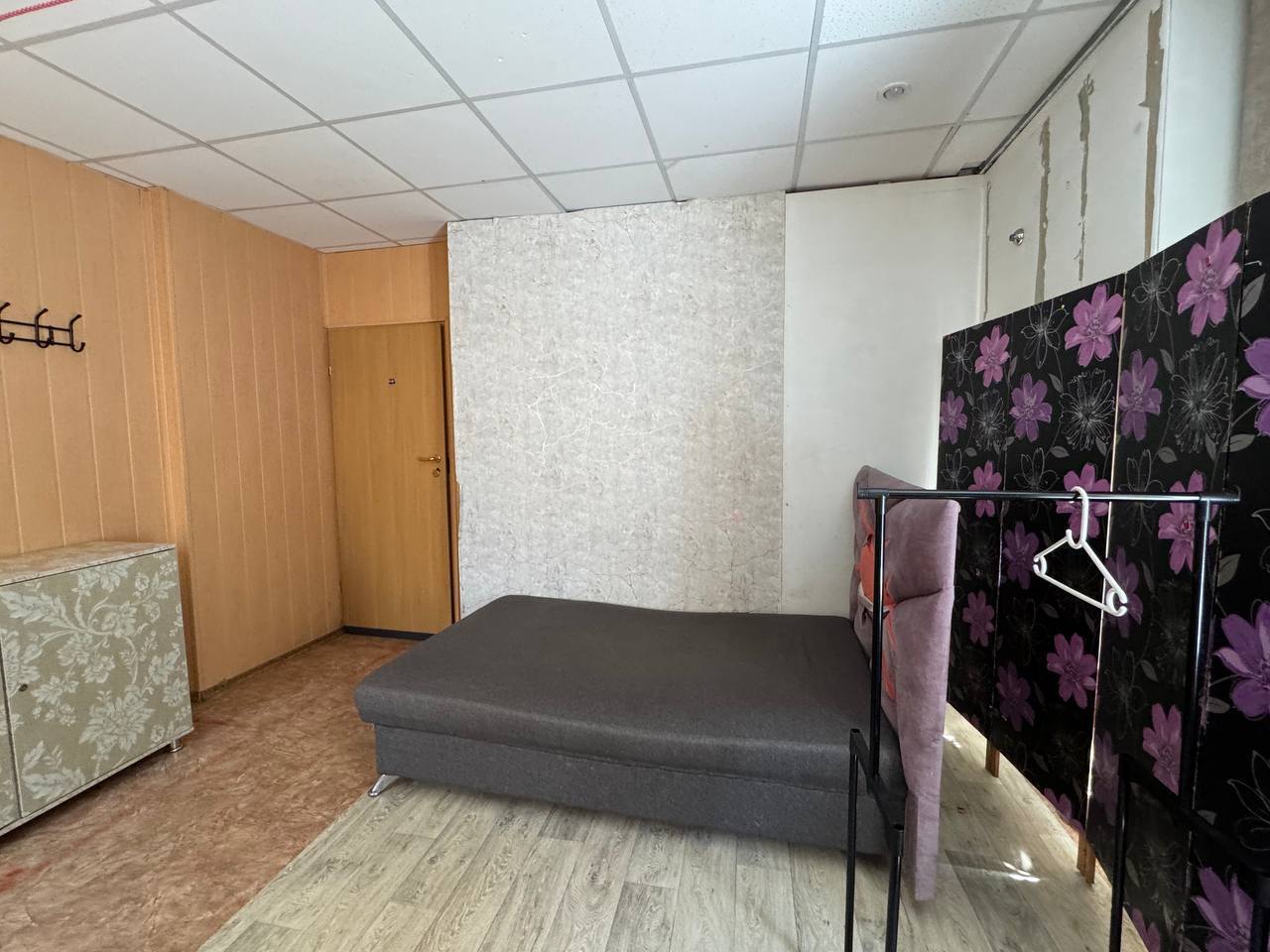 Продажа 4-комнатной квартиры 90 м², Юрия Савченко ул.