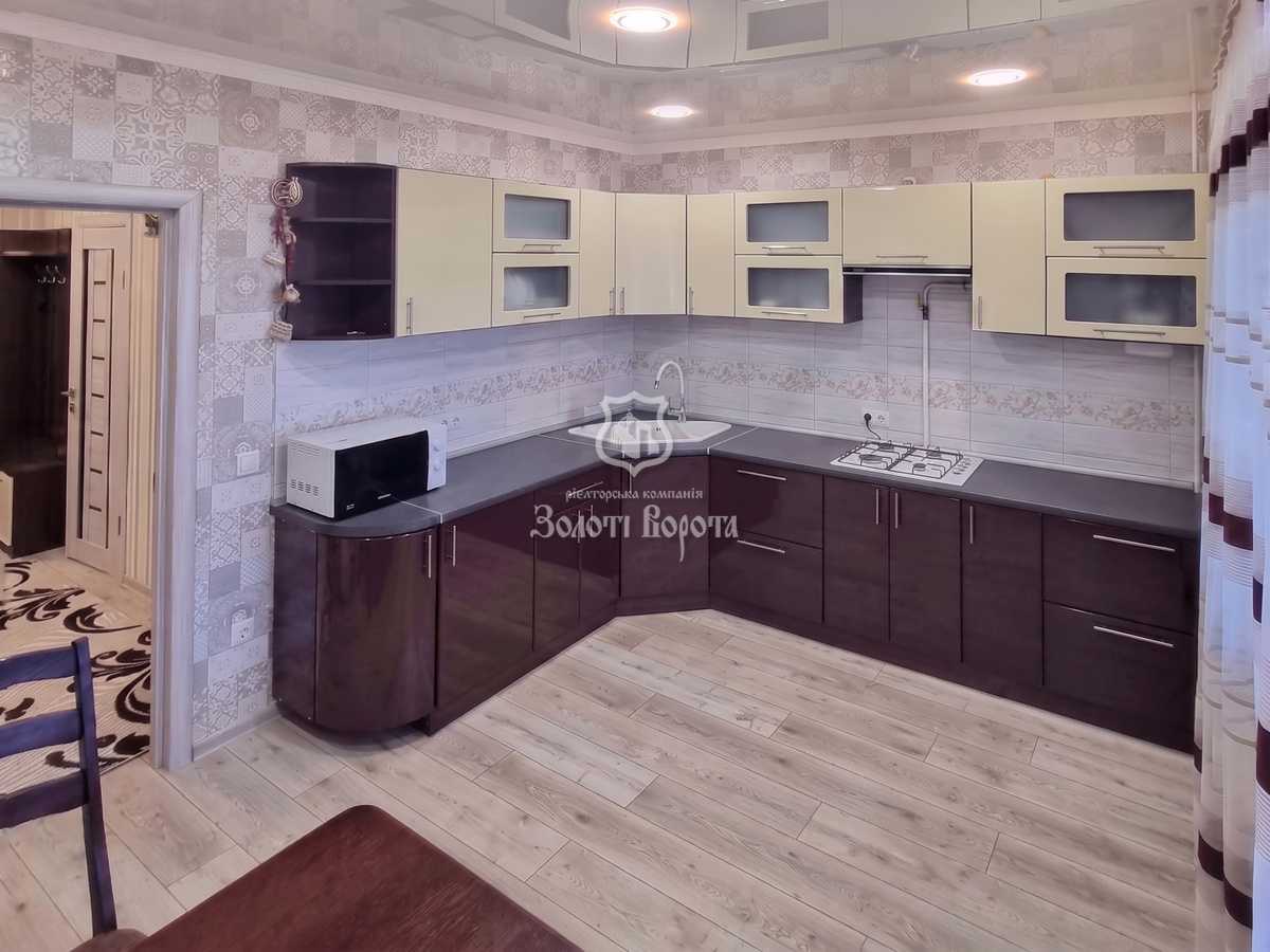 Продажа 2-комнатной квартиры 72.7 м², Вокзальная ул., 53