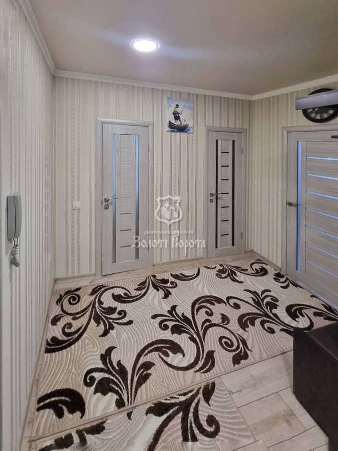 Продажа 2-комнатной квартиры 72.7 м², Вокзальная ул., 53