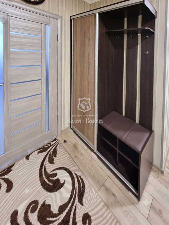Продажа 2-комнатной квартиры 72.7 м², Вокзальная ул., 53