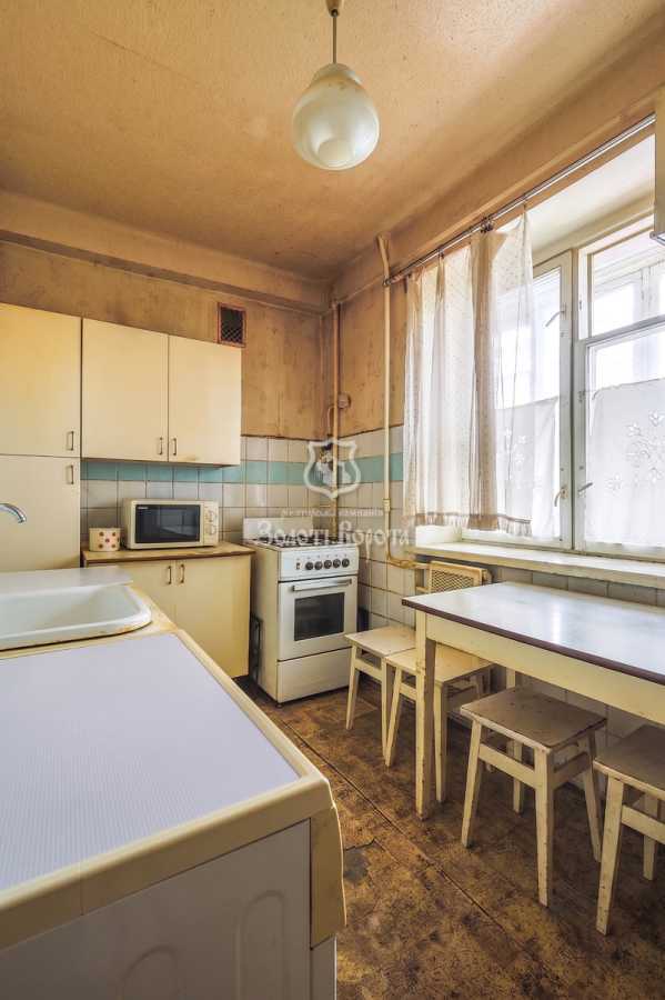 Продажа 3-комнатной квартиры 67 м², Галицкая ул., 6