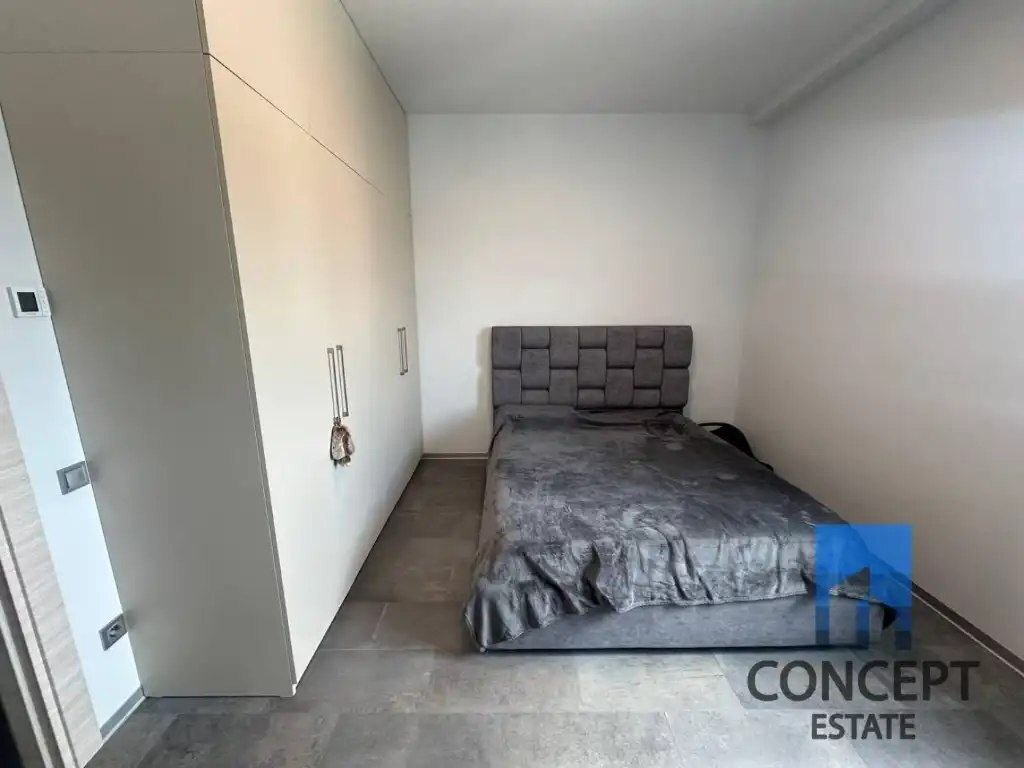 Продажа 3-комнатной квартиры 95 м², Сечевых Стрельцов ул.